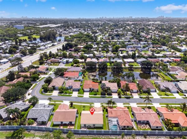 Eastland Cove, 4461 NW 20th Ave, Oakland Park, Florida 33309, image 3