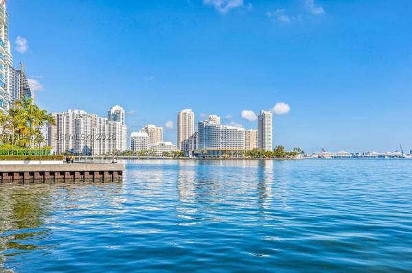 Brickell House, 1300 Brickell Bay Dr #2713, Miami, Florida 33131, image 3