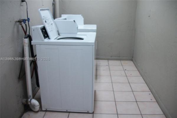 Lake Placid, 13900 Lake Placid Ct #A24, Miami Lakes, Florida 33014, image 2