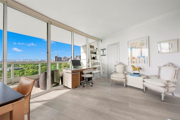 Bristol Tower, 2127 Brickell Ave #1006, Miami, Florida 33129, image 2