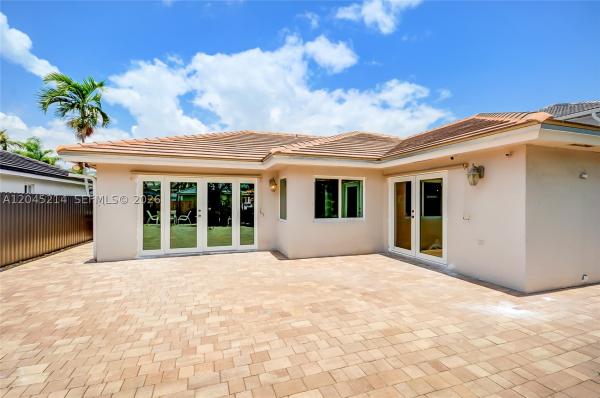 14368 SW 165th St, Unincorporated Dade County, Florida 33177, image 1