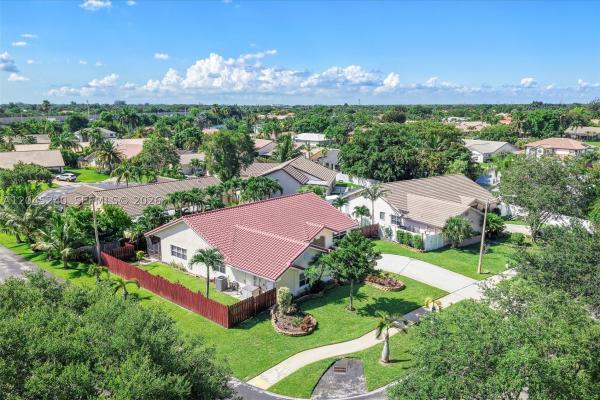 Hawkes Bluff, 4870 Hawkes Bluff Ave, Davie, Florida 33331, image 1