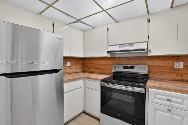 7420 SW 59th Ave #D, South Miami, Florida 33143, image 2