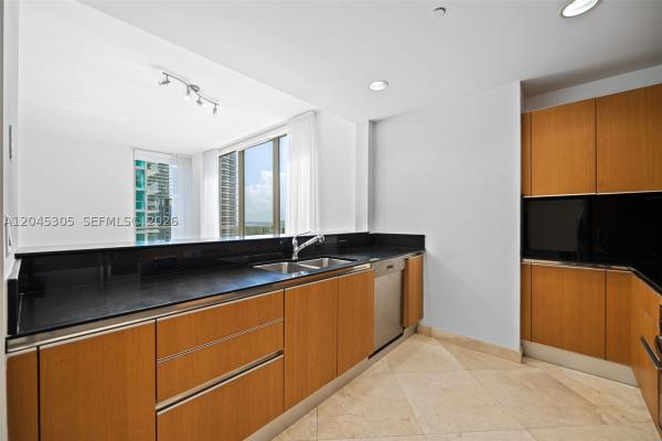 1050 Tower, 1050 Brickell Ave #3314, Miami, Florida 33131, image 1