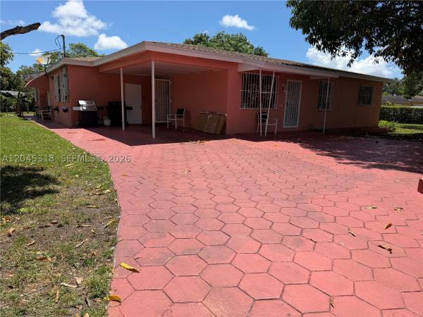Unincorporated Dade County, Florida 33147, image 2