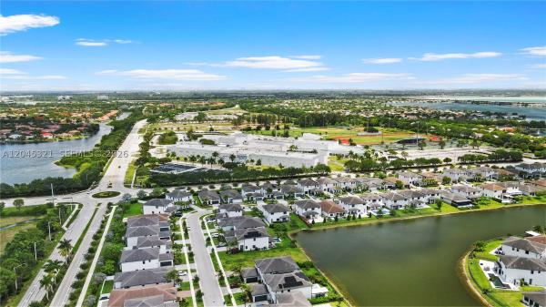 Marbella, 4550 SW 178th Ave, Miramar, Florida 33029, image 3