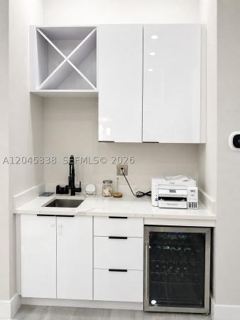 Cape Coral, 1600 SW 1st St, Cape Coral, Florida 33991, image 1