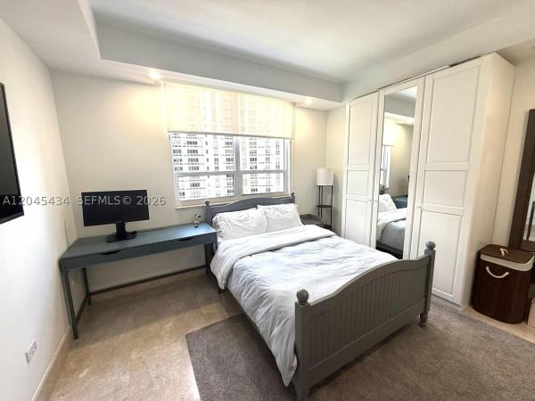 Courts Brickell Key, 801 Brickell Key Blvd #2204, Miami, Florida 33131, image 3