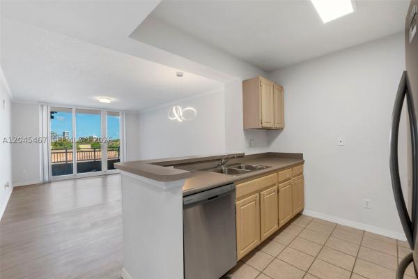 Da Vinci On Douglas, 2665 SW 37th Ave #301, Miami, Florida 33133, image 2