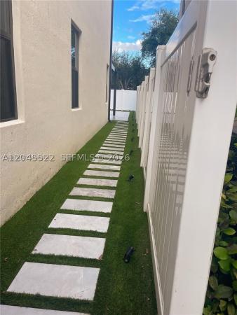 Aragon, 8719 W 33rd Ave, Hialeah, Florida 33018, image 2
