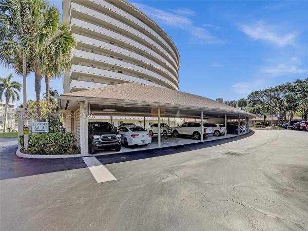 Hillsboro Cove, 1301 E Hillsboro Blvd #307, Deerfield Beach, Florida 33441, image 3