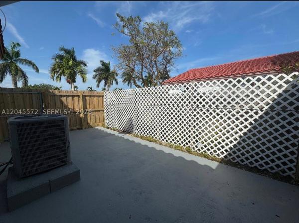 Saga Bay Townhomes, 20705 SW 81st Ct, Cutler Bay, Florida 33189, image 2