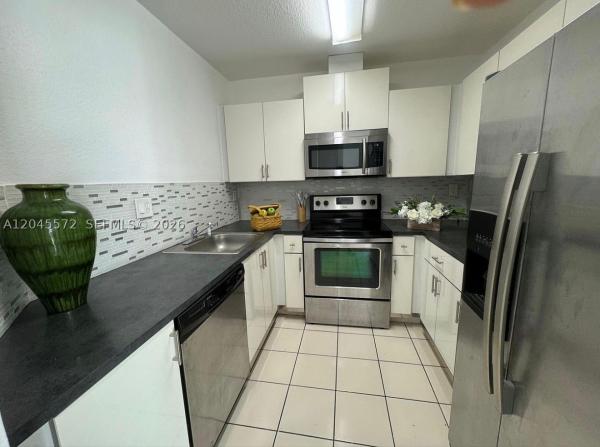 Saga Bay Townhomes, 20705 SW 81st Ct, Cutler Bay, Florida 33189, image 1