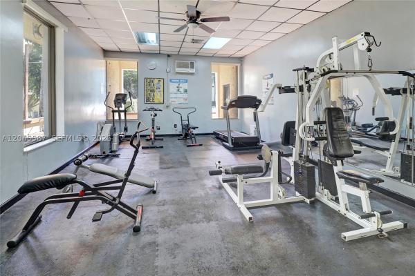 Capri Gardens, 11925 NE 2nd Ave #B315, North Miami, Florida 33161, image 3