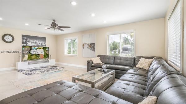 Coral Ridge Isles, 5211 NE 17th Ave, Fort Lauderdale, Florida 33334, image 1