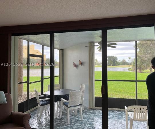 Country Club Village, 16325 Golf Club Rd #111, Weston, Florida 33326, image 1