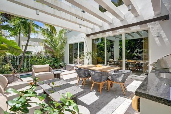 Atlantic 15, 18985 Atlantic Blvd, Sunny Isles Beach, Florida 33160, image 3