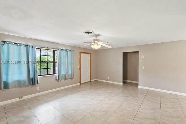Summertime Isles, 5081 SW 95th Ave, Cooper City, Florida 33328, image 3