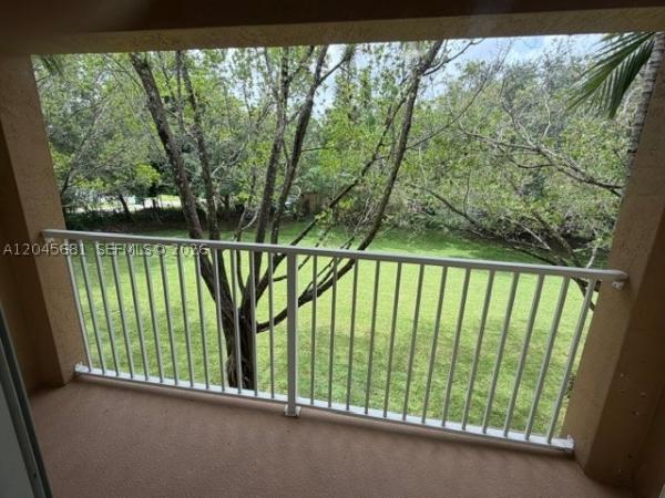 Willow Grove, 7432 Willow Grove Pl, Davie, Florida 33314, image 3