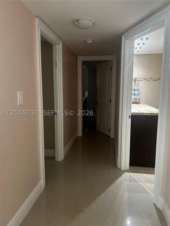 Winston Towers 400, 231 174th St #718, Sunny Isles Beach, Florida 33160, image 2