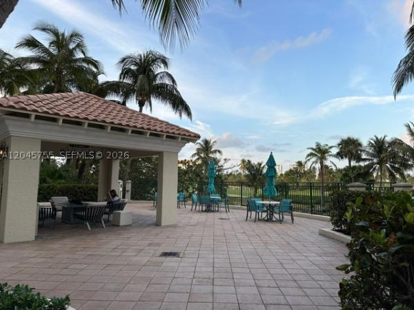 Turnberry On The Green, 19501 W Country Club Dr #406, Aventura, Florida 33180, image 3
