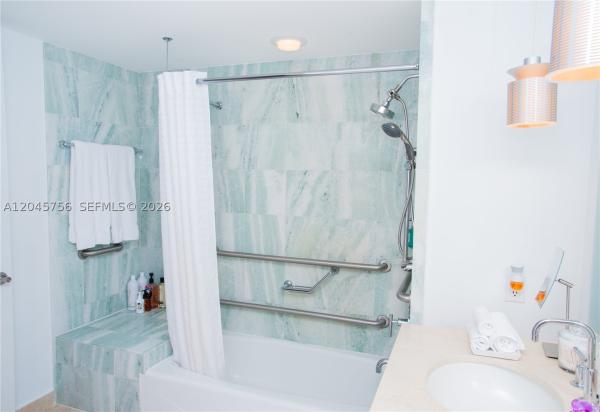 Marenas Resort, 18683 Collins Ave #1610, Sunny Isles Beach, Florida 33160, image 2