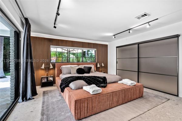Coral Ridge Galt, 2500 Bayview Dr, Fort Lauderdale, Florida 33305, image 1