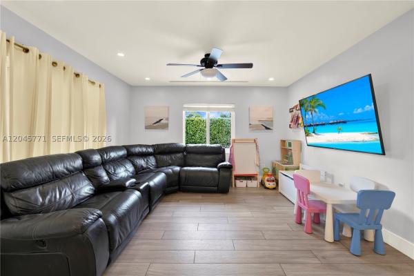 11632 SW 127th Ter, Unincorporated Dade County, Florida 33176, image 3