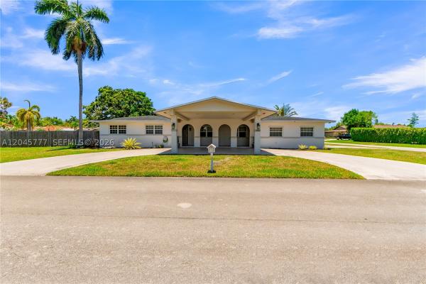 12805 SW 193rd Ter, Unincorporated Dade County, Florida 33177, image 2
