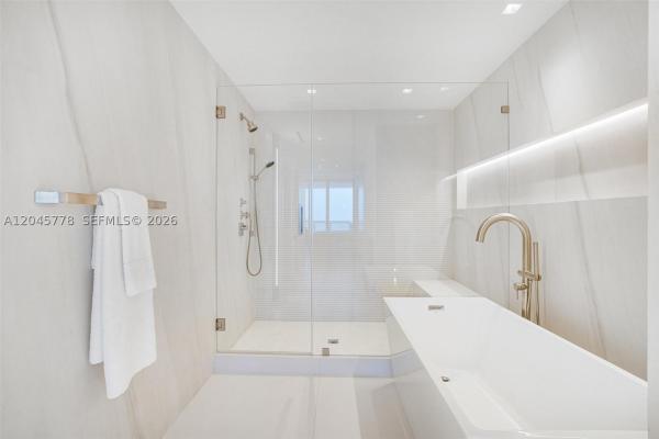 Mosaic On Miami Beach, 3801 Collins Ave #1503, Miami Beach, Florida 33140, image 2
