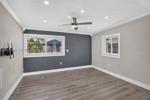 Boulevard Heights, 1300 N 70th Ter, Hollywood, Florida 33024, image 2
