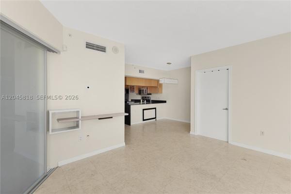 Opera Tower, 1750 N Bayshore Dr #2414, Miami, Florida 33132, image 2