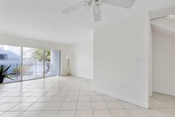 9369 Fontainebleau Blvd #J-225, Unincorporated Dade County, Florida 33172, image 1