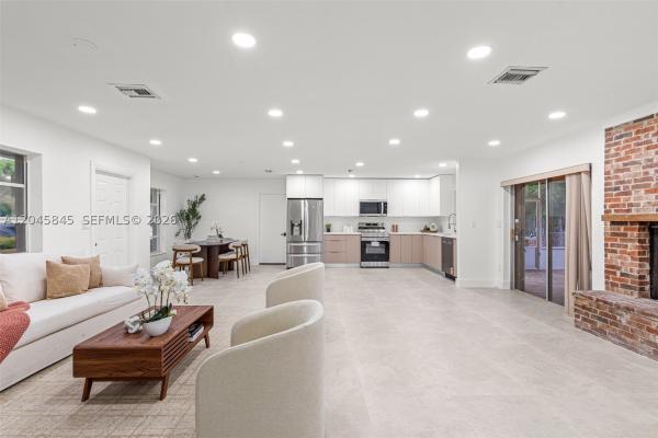 Bel Aire, 18103 SW 93rd Ave, Palmetto Bay, Florida 33157, image 2