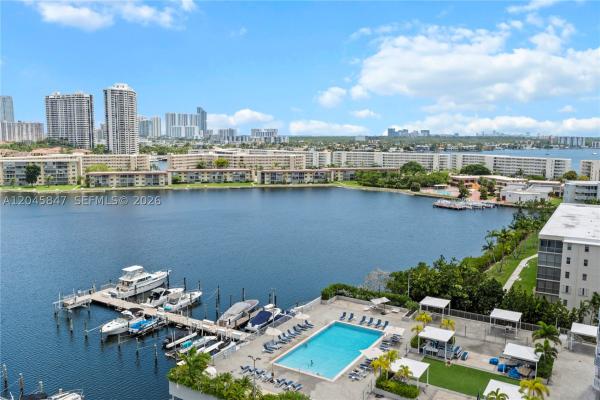 Del Prado, 18071 Biscayne Blvd #1404-3, Aventura, Florida 33160, image 2