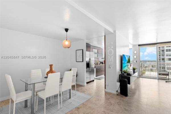 Del Prado, 18071 Biscayne Blvd #1404-3, Aventura, Florida 33160, image 1