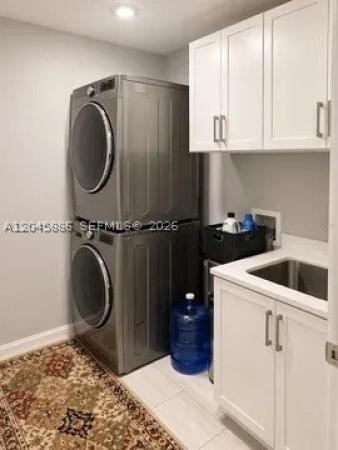 2123 NE 6th Ave, Cape Coral, Florida 33909, image 1