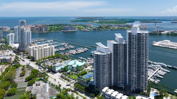 Murano Grande At Portofino, 400 Alton Rd #706, Miami Beach, Florida 33139, image 3