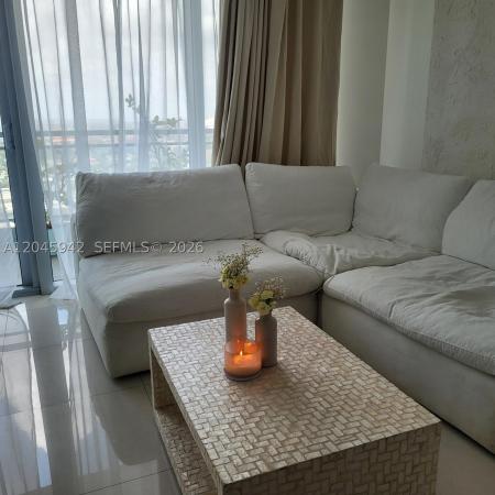 Mint At Riverfront, 92 SW 3rd St #3207, Miami, Florida 33130, image 1
