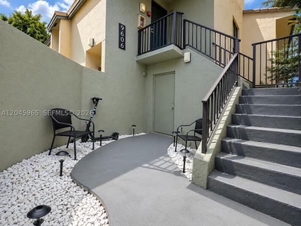 Patios Of Oakwood, 9606 SW 1st Ct #16-S, Coral Springs, Florida 33071, image 1