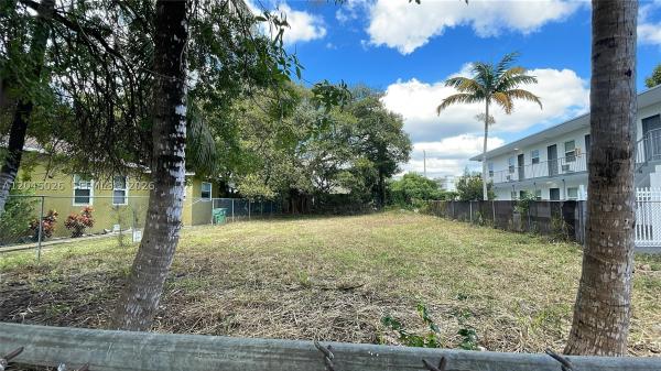 Orchard Villa, 1255 NW 60th St, Miami, Florida 33142, image 2