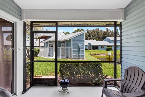 3855 Island Club Cir E, Lake Worth, Florida 33462, image 3