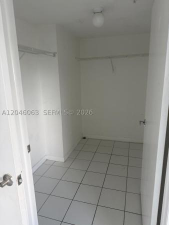 Sunshine, 21 E 3rd St #405, Hialeah, Florida 33010, image 2