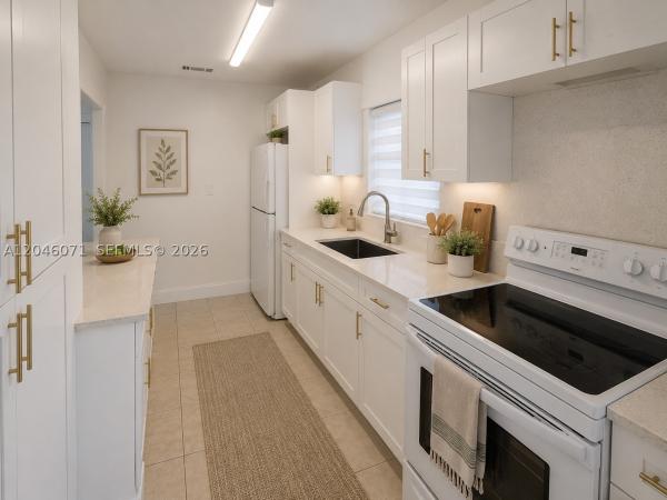 3810 SW 89th Ave, Unincorporated Dade County, Florida 33165, image 1