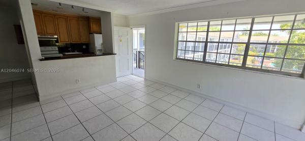 1431 S 14th Ave #217, Hallandale Beach, Florida 33020, image 2