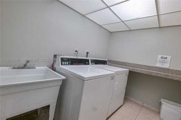 Britannia At Quadomain, 2401 S Ocean Dr #305, Hollywood, Florida 33019, image 1