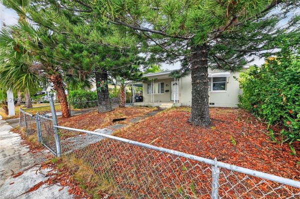 914 N K St, Lake Worth, Florida 33460, image 1