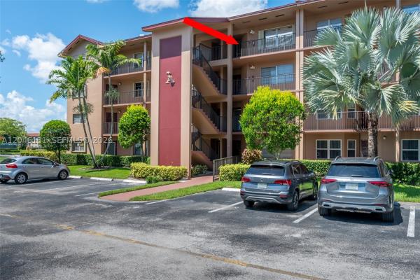 Lancaster At Century Village, 500 SW 130th Ter #403A, Pembroke Pines, Florida 33027, image 1
