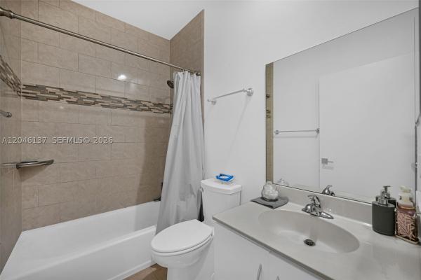 California Courts, 16379 Malibu Dr #50, Weston, Florida 33326, image 2