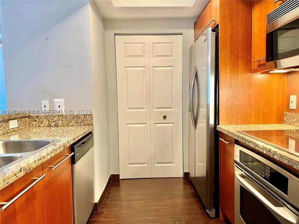 The Cosmopolitan Residences On South Beach, 110 Washington Ave #1506, Miami Beach, Florida 33139, image 3